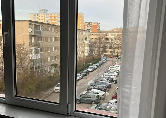 Urban - 2min Walk To Iulius Mall - 10min Walk To Center - Spacious And Comfortable