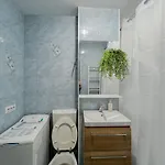 Apartament Urban - 2min Walk To Iulius Mall - 10min Walk To Center - Spacious And Comfortable *