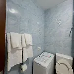 Apartament Urban - 2min Walk To Iulius Mall - 10min Walk To Center - Spacious And Comfortable