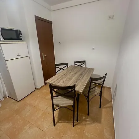 Apartamento Urban - 2min Walk To Iulius Mall - 10min Walk To Center - Spacious And Comfortable *