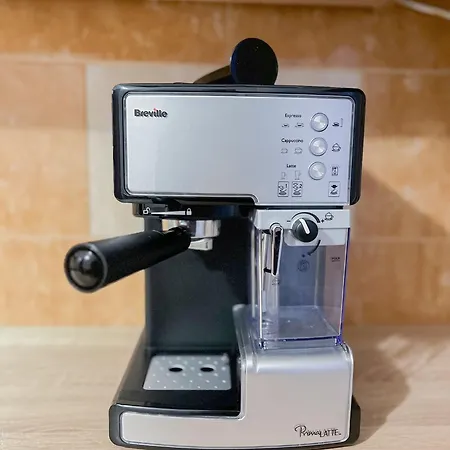 Urban - 2min Walk To Iulius Mall - 10min Walk To Center - Spacious And Comfortable Apartamento