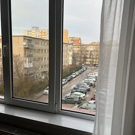 Urban - 2min Walk To Iulius Mall - 10min Walk To Center - Spacious And Comfortable