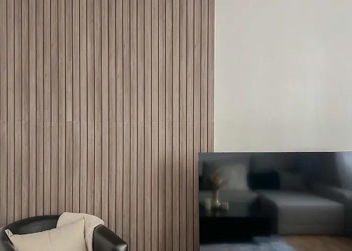 Urban - 2min Walk To Iulius Mall - 10min Walk To Center - Spacious And Comfortable Timişoara